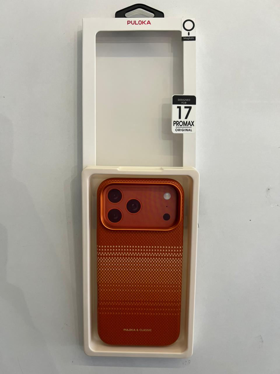 Puloka & Classic Magsafe Case iPhone 17 Pro - Pro Max