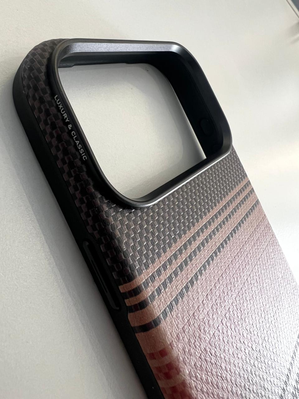 Puloka & Classic Magsafe Case iPhone 17 Pro - Pro Max